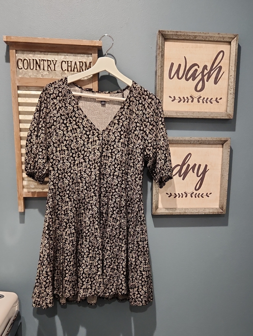 Universal Thread Black Floral V-Neck Mini Dress